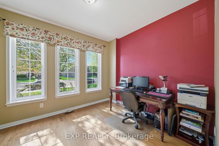 Photo 14 at 49 Pondhollow Way, Nepean (Stonebridge), Ottawa