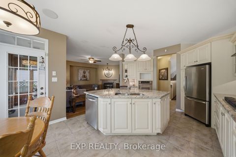 Photo 6 at 49 Pondhollow Way, Nepean (Stonebridge), Ottawa