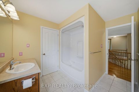 Photo 29 at 49 Pondhollow Way, Nepean (Stonebridge), Ottawa