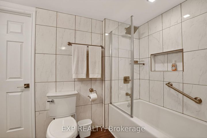 Photo 28 at 4 Wolmsley Crescent, Nepean (Meadowlands/Crestview), Ottawa