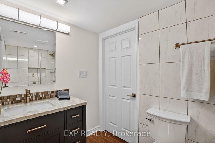 Photo 29 at 4 Wolmsley Crescent, Nepean (Meadowlands/Crestview), Ottawa
