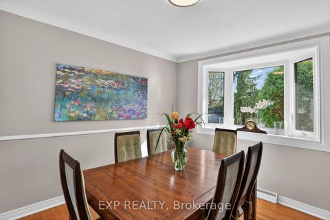 Photo 12 at 4 Wolmsley Crescent, Nepean (Meadowlands/Crestview), Ottawa