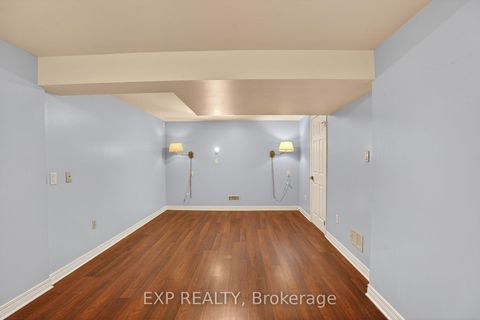 Photo 33 at 4 Wolmsley Crescent, Nepean (Meadowlands/Crestview), Ottawa