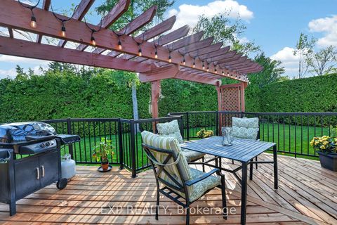 Photo 36 at 4 Wolmsley Crescent, Nepean (Meadowlands/Crestview), Ottawa