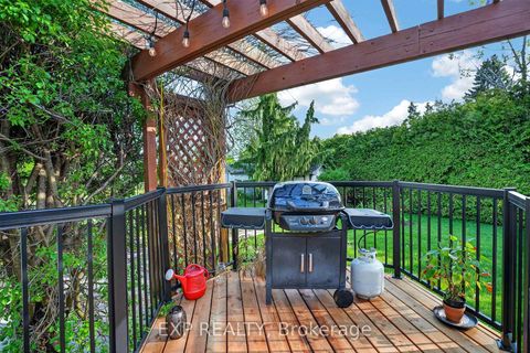 Photo 38 at 4 Wolmsley Crescent, Nepean (Meadowlands/Crestview), Ottawa