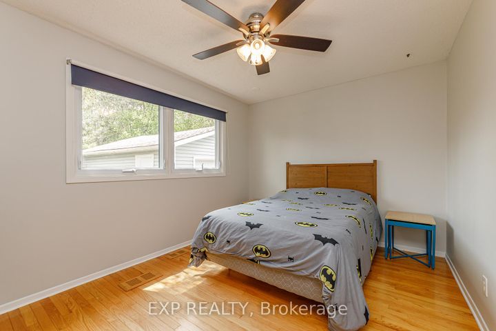 Photo 15 at 1642 Valmarie Avenue, Nepean (Carleton Heights), Ottawa