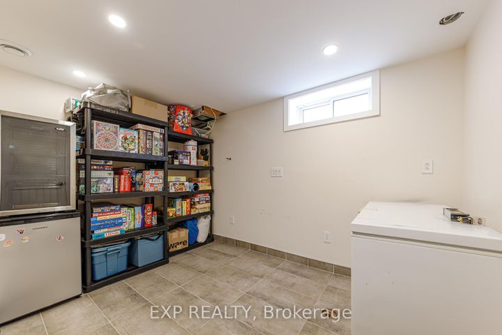 Photo 34 at 1642 Valmarie Avenue, Nepean (Carleton Heights), Ottawa