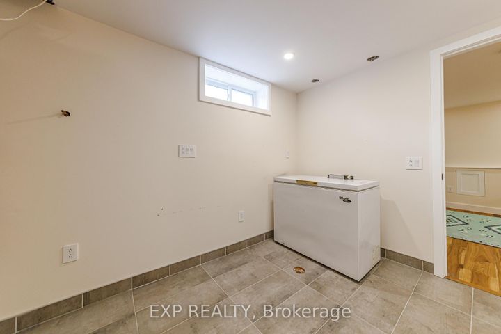 Photo 35 at 1642 Valmarie Avenue, Nepean (Carleton Heights), Ottawa