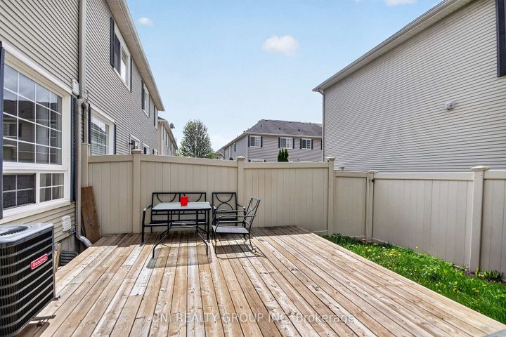 Photo 37 at 546 Ashbourne Crescent, Nepean (Stonebridge), Ottawa