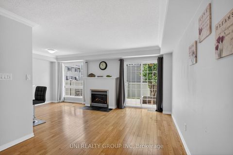 Photo 7 at 546 Ashbourne Crescent, Nepean (Stonebridge), Ottawa