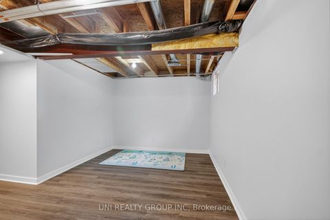 Photo 14 at 546 Ashbourne Crescent, Nepean (Stonebridge), Ottawa