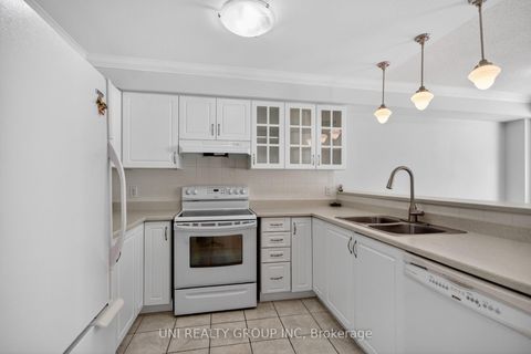 Photo 24 at 546 Ashbourne Crescent, Nepean (Stonebridge), Ottawa