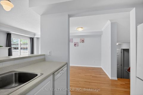 Photo 27 at 546 Ashbourne Crescent, Nepean (Stonebridge), Ottawa