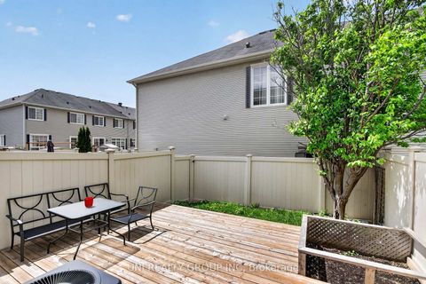 Photo 36 at 546 Ashbourne Crescent, Nepean (Stonebridge), Ottawa