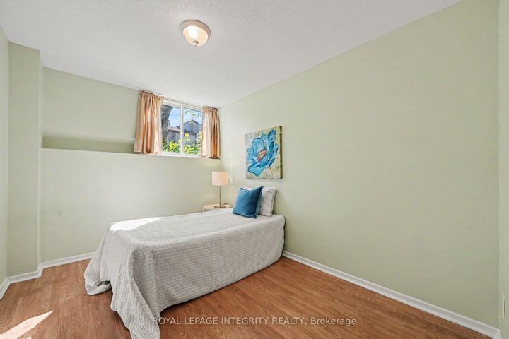 Photo 21 at 106 - 200 Woodfield Drive, Nepean (Tanglewood), Ottawa