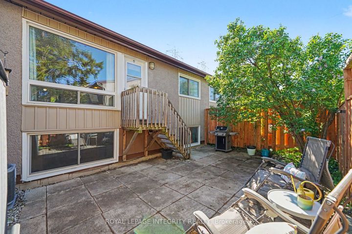 Photo 29 at 106 - 200 Woodfield Drive, Nepean (Tanglewood), Ottawa
