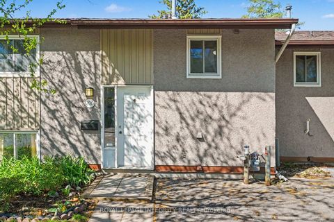 Photo 1 at 106 - 200 Woodfield Drive, Nepean (Tanglewood), Ottawa