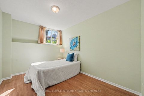 Photo 21 at 106 - 200 Woodfield Drive, Nepean (Tanglewood), Ottawa