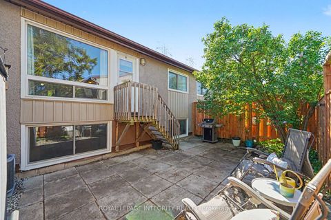 Photo 29 at 106 - 200 Woodfield Drive, Nepean (Tanglewood), Ottawa