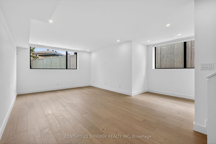 Photo 38 at 45 Inverness Avenue, Nepean (Borden Farm/Stewart Farm/Carleton Heights/Parkwood Hills), Ottawa