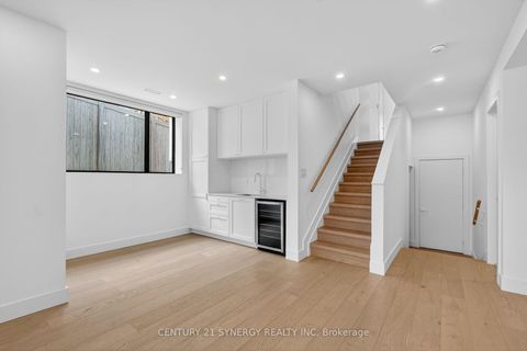 Photo 37 at 45 Inverness Avenue, Nepean (Borden Farm/Stewart Farm/Carleton Heights/Parkwood Hills), Ottawa