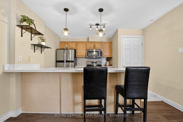 Photo 8 at D - 165 Crestway Drive, Nepean (Barrhaven East), Ottawa