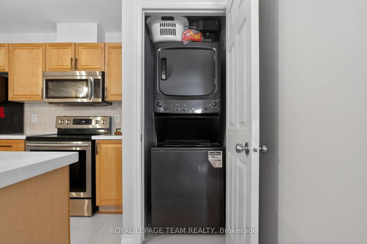 Photo 13 at D - 165 Crestway Drive, Nepean (Barrhaven East), Ottawa