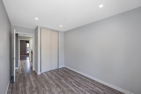 Photo 22 at C - 276 Dalehurst Drive, Nepean (Tanglewood), Ottawa