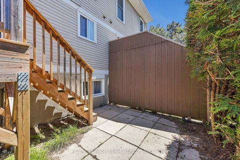 Photo 29 at C - 276 Dalehurst Drive, Nepean (Tanglewood), Ottawa