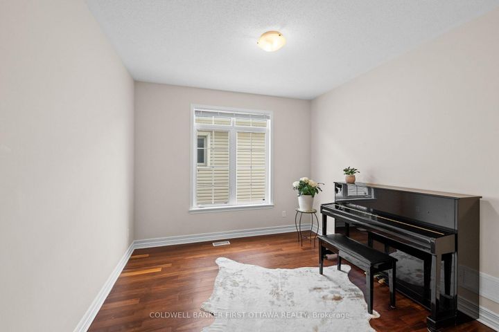 Photo 17 at 788 Kilbirnie Drive, Nepean (Stonebridge), Ottawa