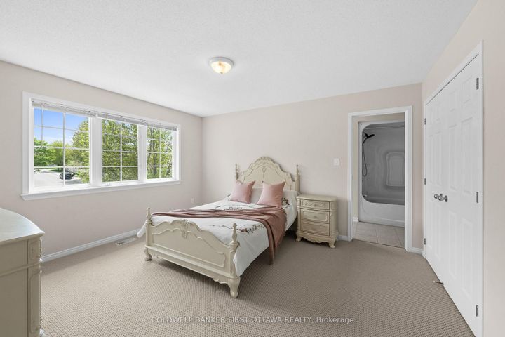 Photo 29 at 788 Kilbirnie Drive, Nepean (Stonebridge), Ottawa