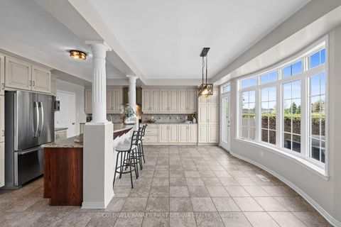 Photo 10 at 788 Kilbirnie Drive, Nepean (Stonebridge), Ottawa