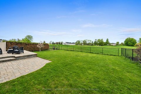 Photo 33 at 788 Kilbirnie Drive, Nepean (Stonebridge), Ottawa