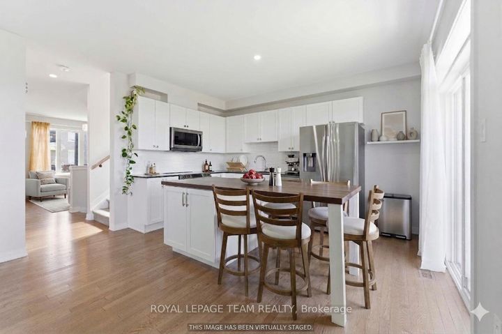 Photo 18 at 3048 Travertine Way, Nepean (Half Moon Bay), Ottawa