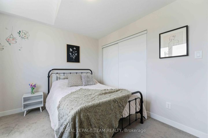Photo 32 at 3048 Travertine Way, Nepean (Half Moon Bay), Ottawa