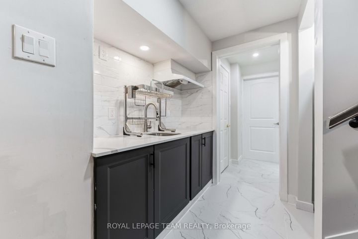 Photo 39 at 3048 Travertine Way, Nepean (Half Moon Bay), Ottawa