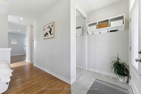 Photo 3 at 3048 Travertine Way, Nepean (Half Moon Bay), Ottawa