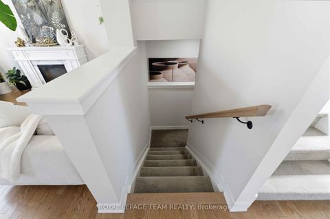 Photo 9 at 3048 Travertine Way, Nepean (Half Moon Bay), Ottawa