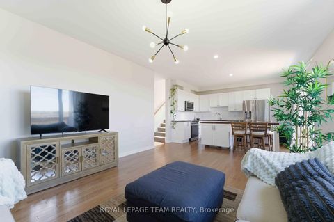 Photo 15 at 3048 Travertine Way, Nepean (Half Moon Bay), Ottawa
