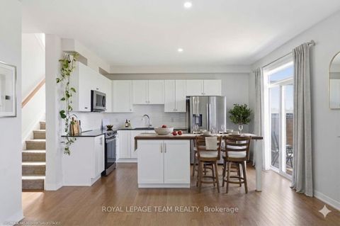 Photo 17 at 3048 Travertine Way, Nepean (Half Moon Bay), Ottawa