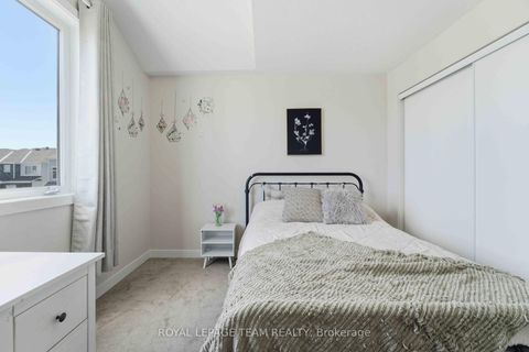 Photo 31 at 3048 Travertine Way, Nepean (Half Moon Bay), Ottawa