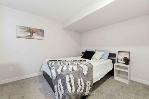 Photo 40 at 3048 Travertine Way, Nepean (Half Moon Bay), Ottawa