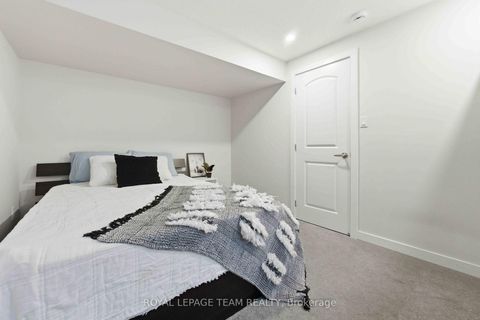 Photo 41 at 3048 Travertine Way, Nepean (Half Moon Bay), Ottawa