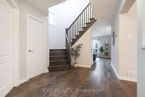 Photo 3 at 34 Avonmore Crescent, Nepean (Barrhaven East), Ottawa