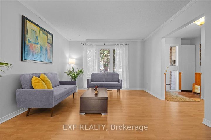 Photo 10 at 14 - 21 Midland Crescent, Nepean (Arlington Woods), Ottawa