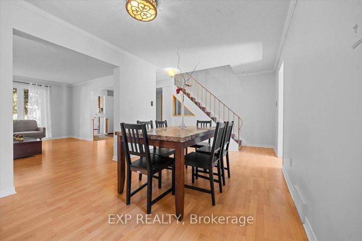 Photo 12 at 14 - 21 Midland Crescent, Nepean (Arlington Woods), Ottawa