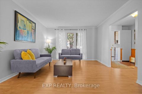 Photo 10 at 14 - 21 Midland Crescent, Nepean (Arlington Woods), Ottawa