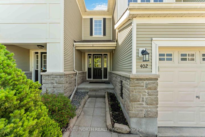 Photo 1 at 402 Ashbourne Crescent, Nepean (Stonebridge), Ottawa