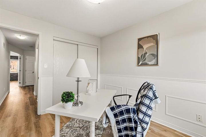 Photo 24 at 402 Ashbourne Crescent, Nepean (Stonebridge), Ottawa