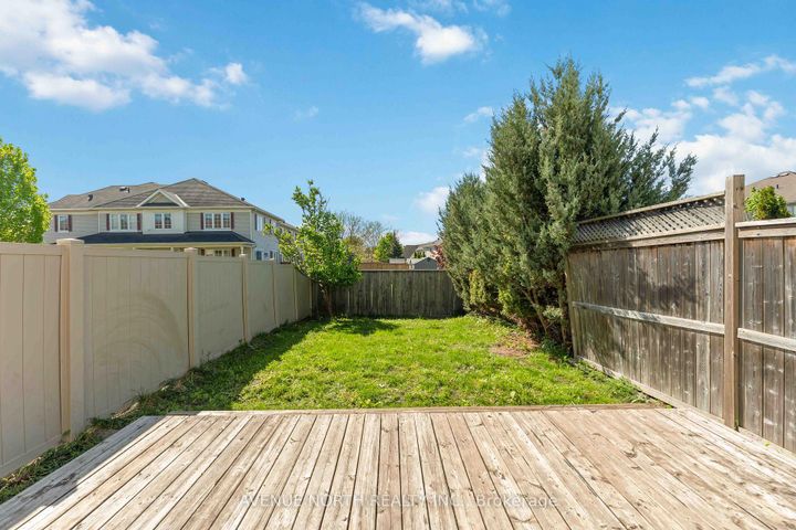 Photo 37 at 402 Ashbourne Crescent, Nepean (Stonebridge), Ottawa